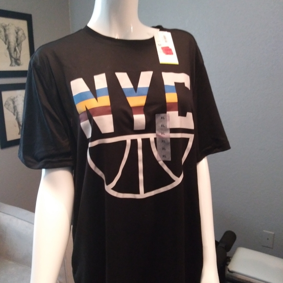 Go dry NYC tee - Picture 2 of 3